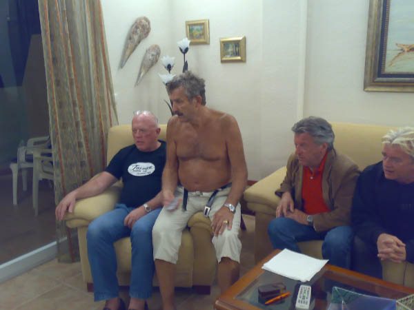 Vi vekket Kjell til Lunch